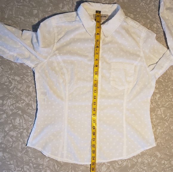 Jones New York Swiss Dot Shirt - size L - Picture 10 of 11